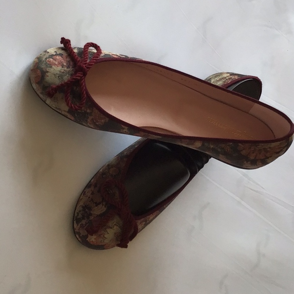 $125.00 for this gorgeous pair of Ballerinas